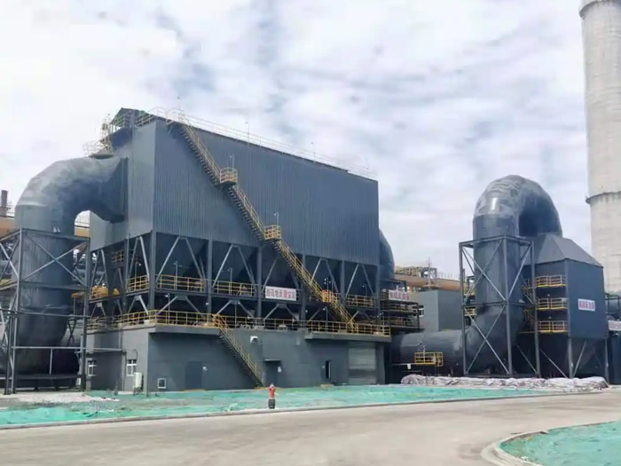 <strong>LCM-D型長袋離線脈沖除塵器</strong>